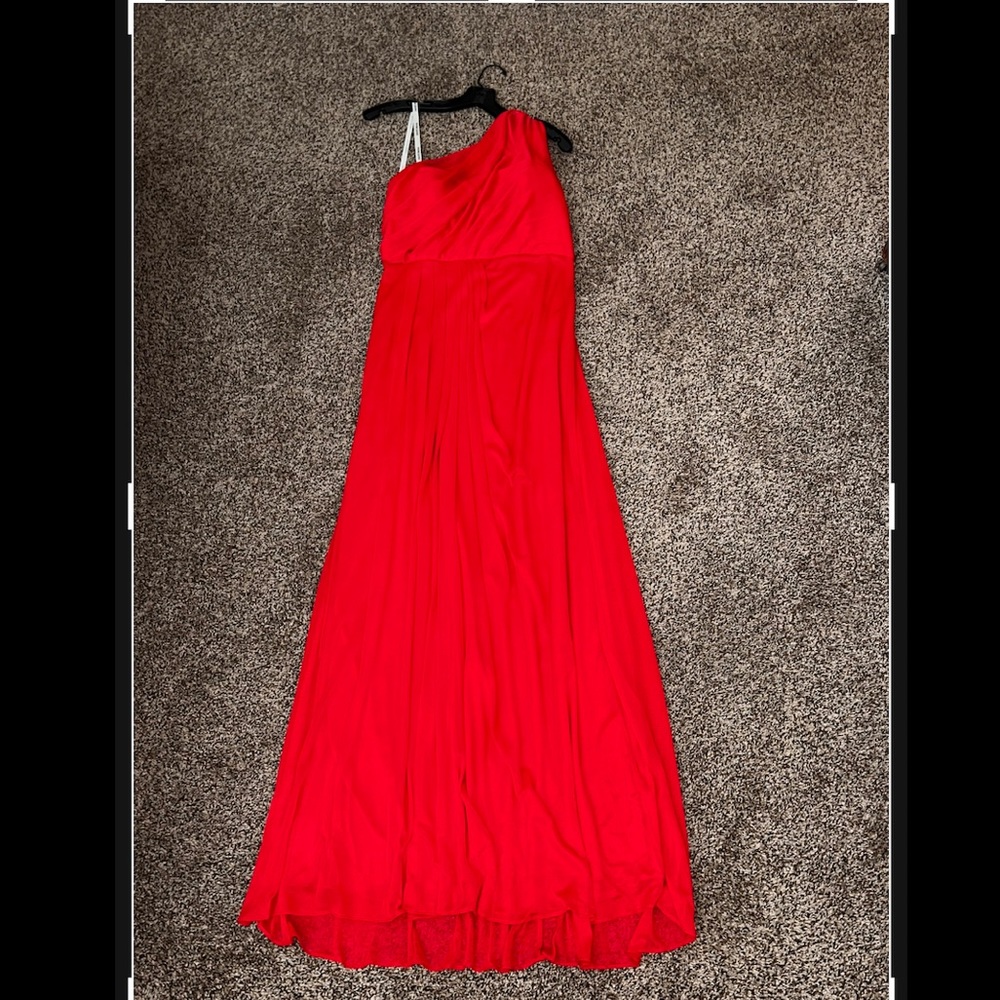 🔴David’s Bridal Bridesmaids Dress🔴